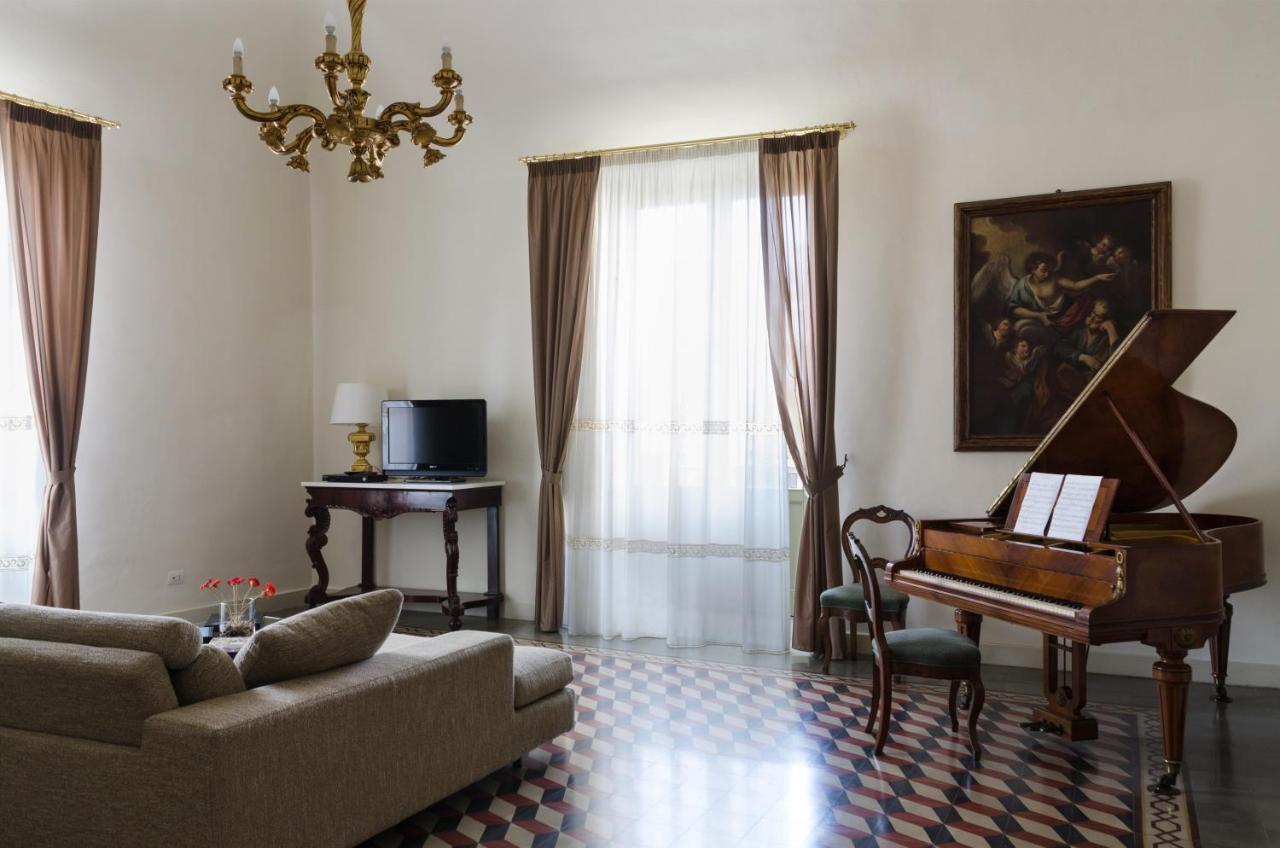 קטאניה Don Giovanni Charme Apartment מראה חיצוני תמונה