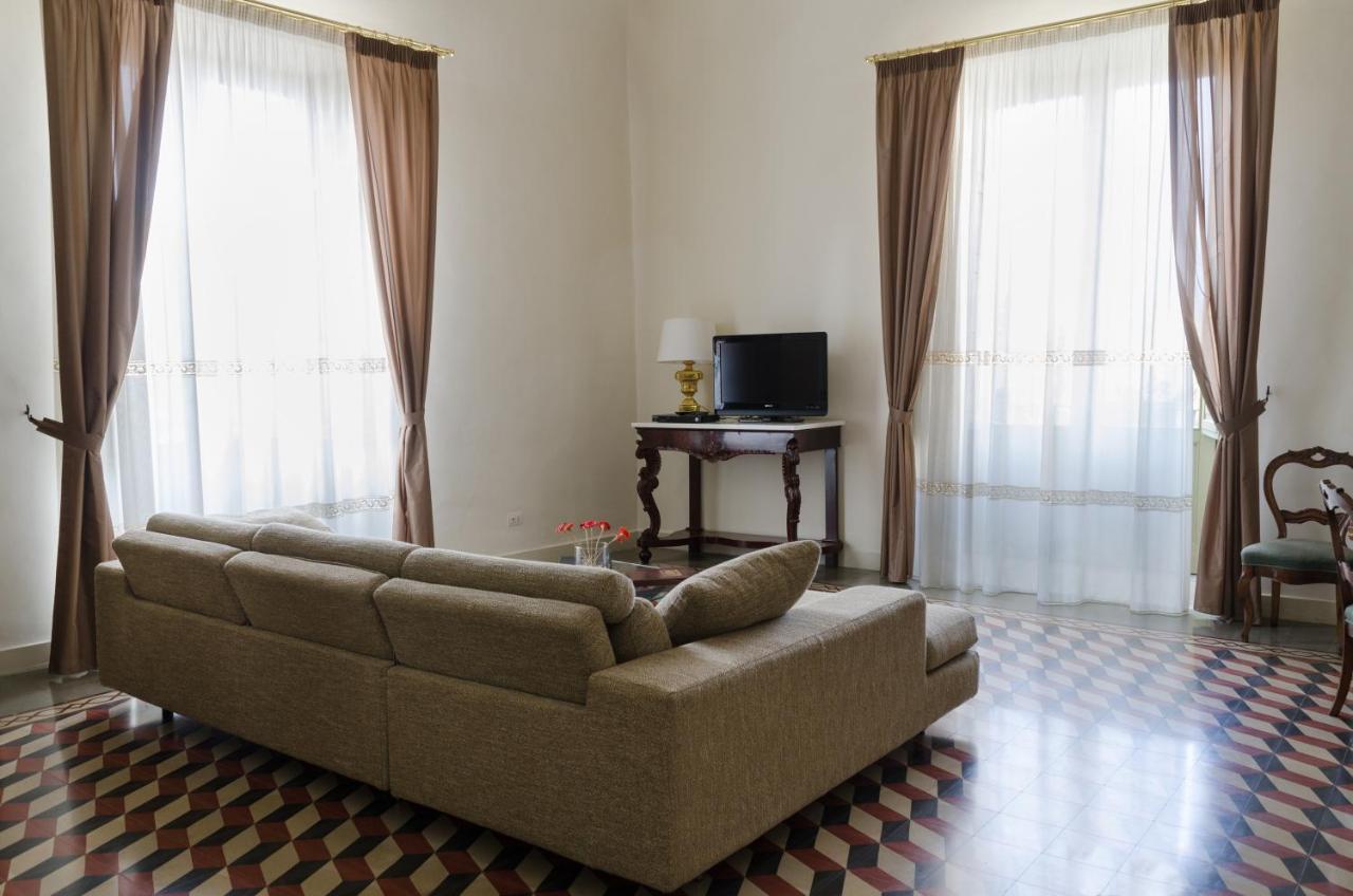 קטאניה Don Giovanni Charme Apartment מראה חיצוני תמונה